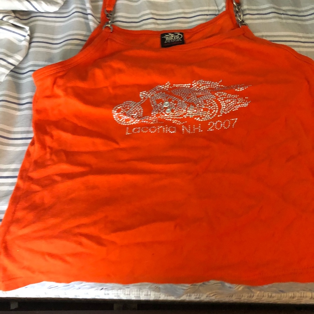 Laconia Tank